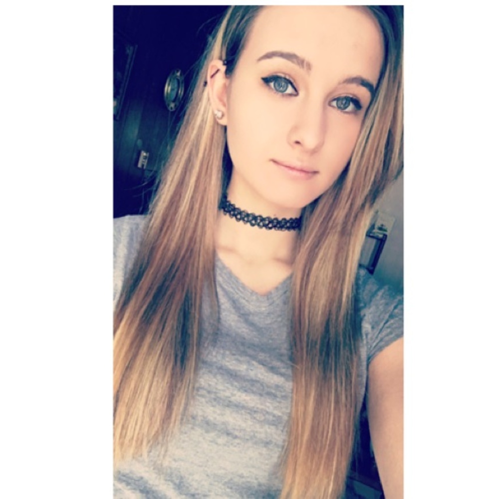 Meet your Posher, Ali